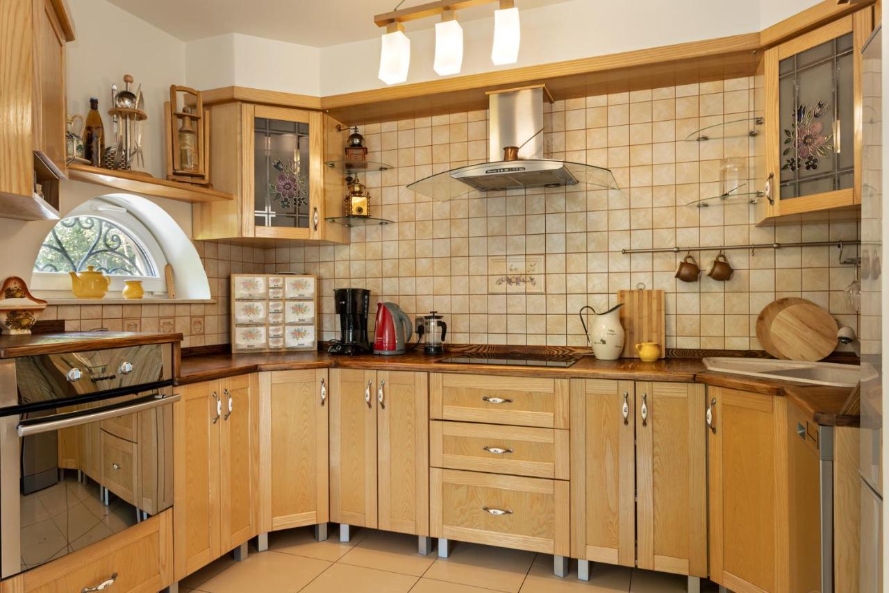 Willa Z Sauna Nad Jeziorem 61 Zywiec Luaran gambar